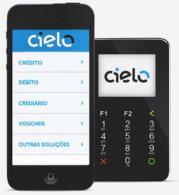 Cielo Mobile e celular mostrando app